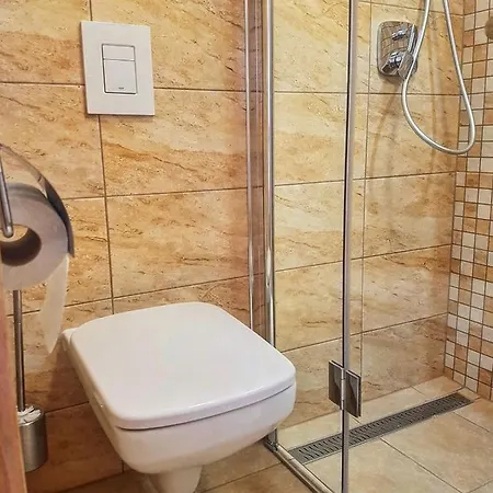 Platan Panzio 3*